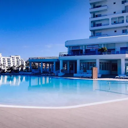 Sunset, Ocean Views 214 Daire
